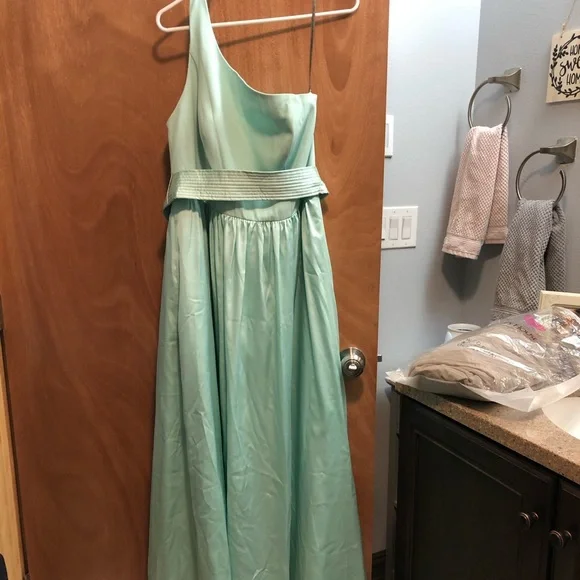 puffy emerald green dress Puffy Sleeves Prom Dresses Satin Long Off The Shoulder